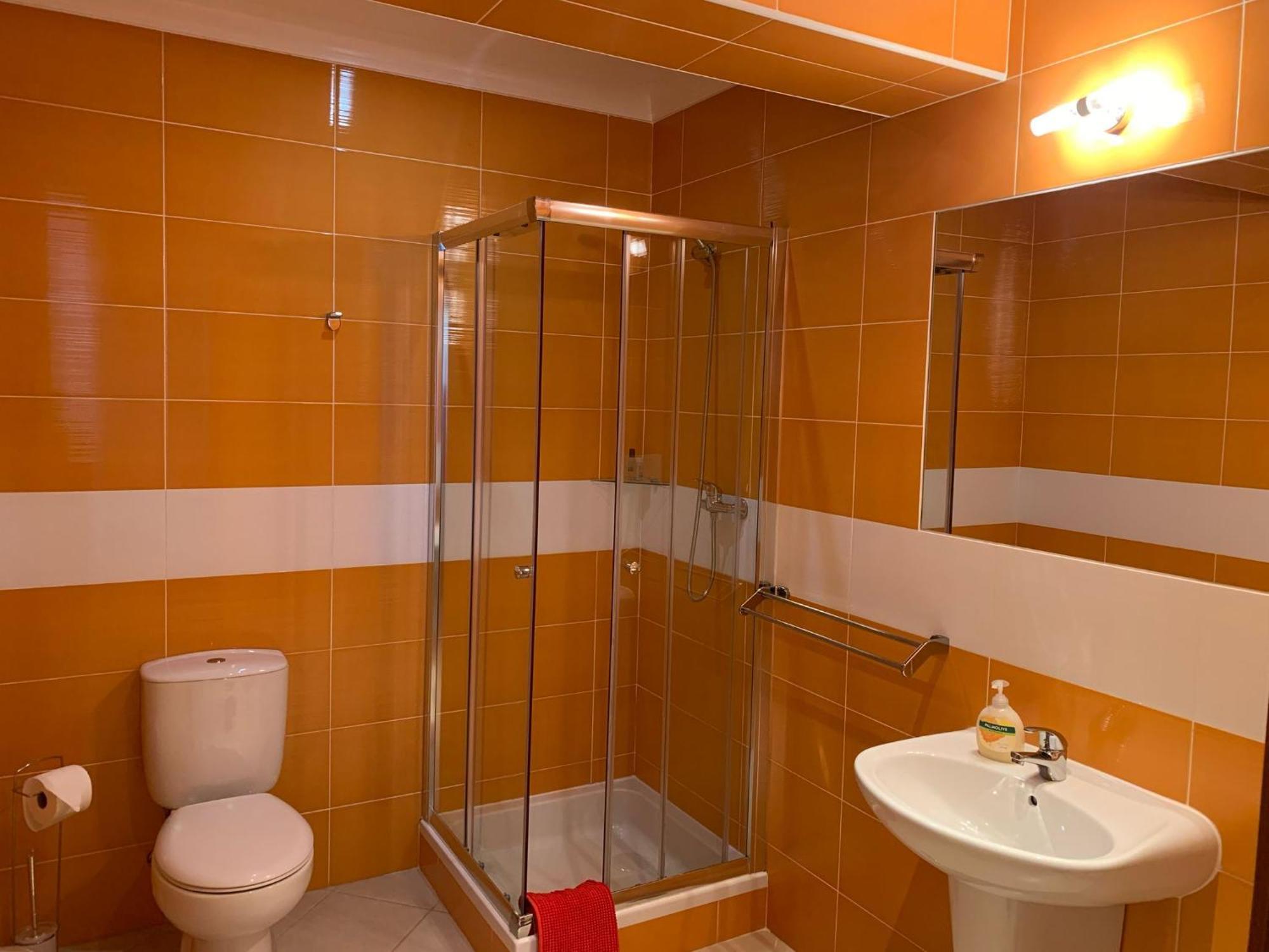 Blue Moon Guesthouse Lagos Exterior photo