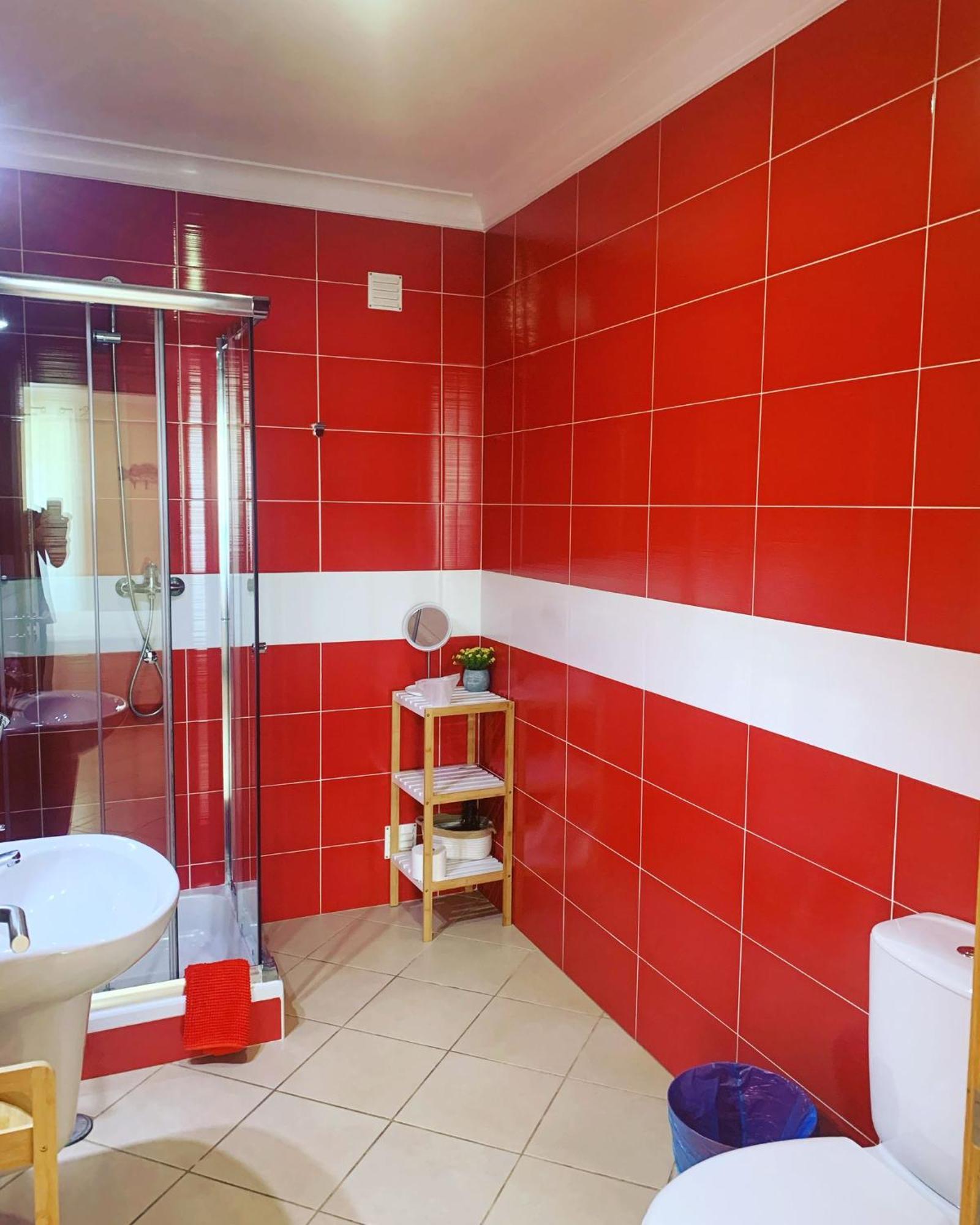 Blue Moon Guesthouse Lagos Exterior photo